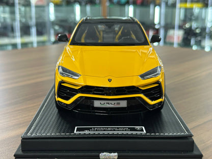 1/18 Resin Lamborghini URUS – MR Collection Model (Special Made, Yellow Gold)