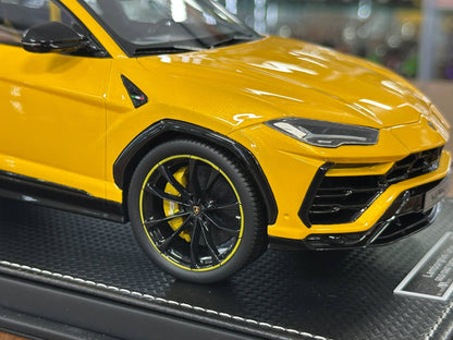 1/18 Resin Lamborghini URUS – MR Collection Model (Special Made, Yellow Gold)