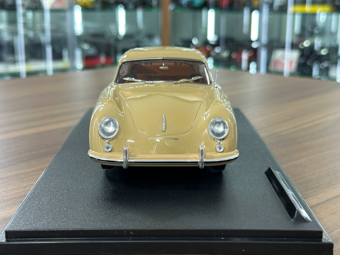 1/18 Diecast Solido Porsche 356 PRE-A Model Car in Beige
