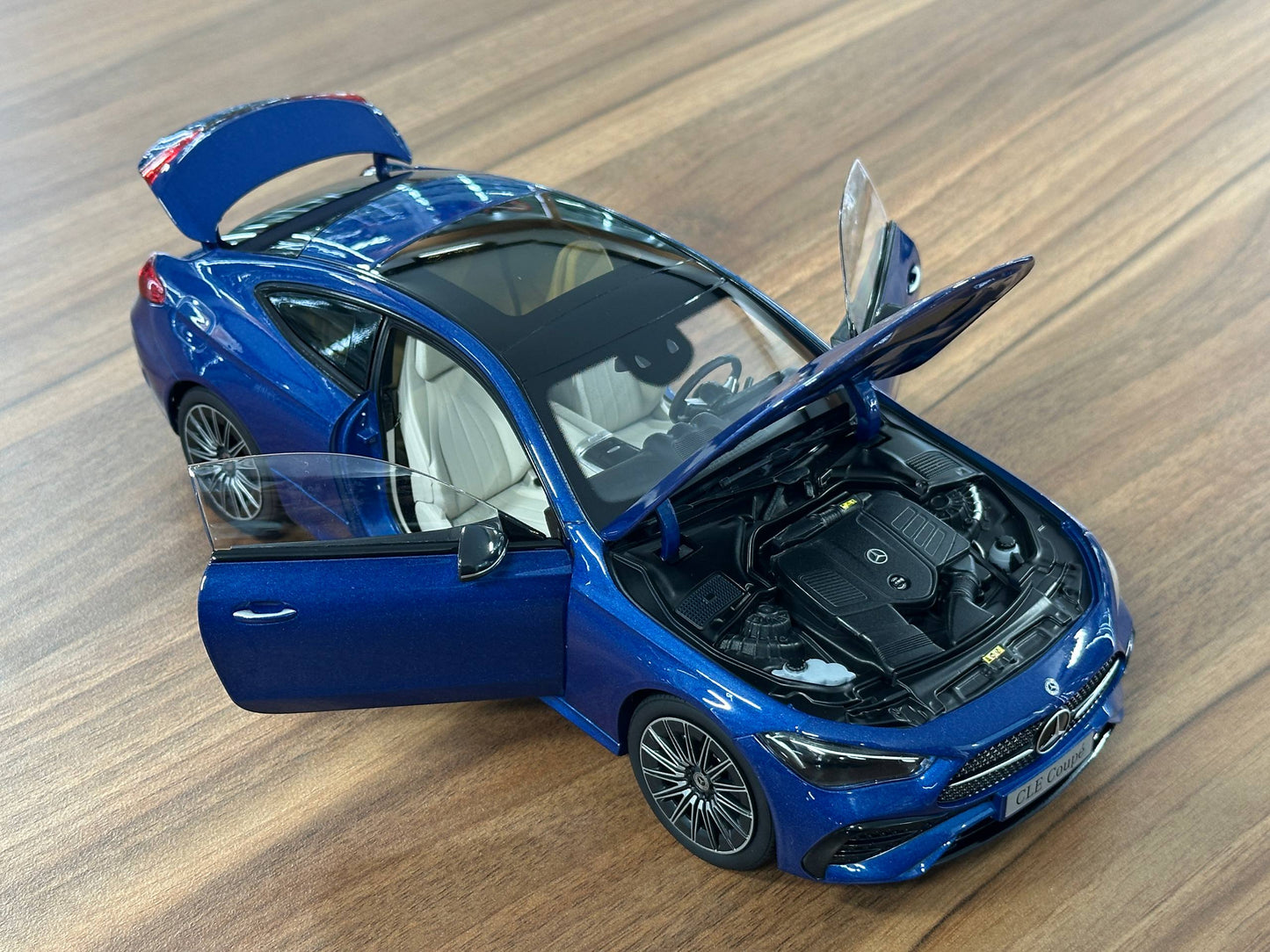1:18 Diecast Model Norev Dealer Edition Mercedes-Benz CLE Coupé (C236) 2023 – Spectral Blue  (Full Opening)