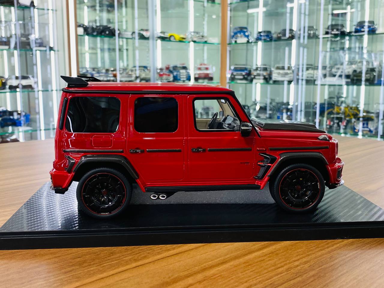 GT-SPIRIT 1:18 Mercedes-Benz G Clase G900 Brabus Rocket Año de construcción 2022 rojo GT897 GT-SPIRIT 1:18 Mercedes-Benz G Clase G900 Brabus Rocket Año de construcción 2022 rojo GT897
