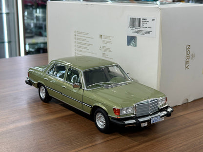 1:18 Diecast Norev Dealer Edition Mercedes-Benz 450 SEL (W126) US TV-Version 1979 – Green (Full Opening)