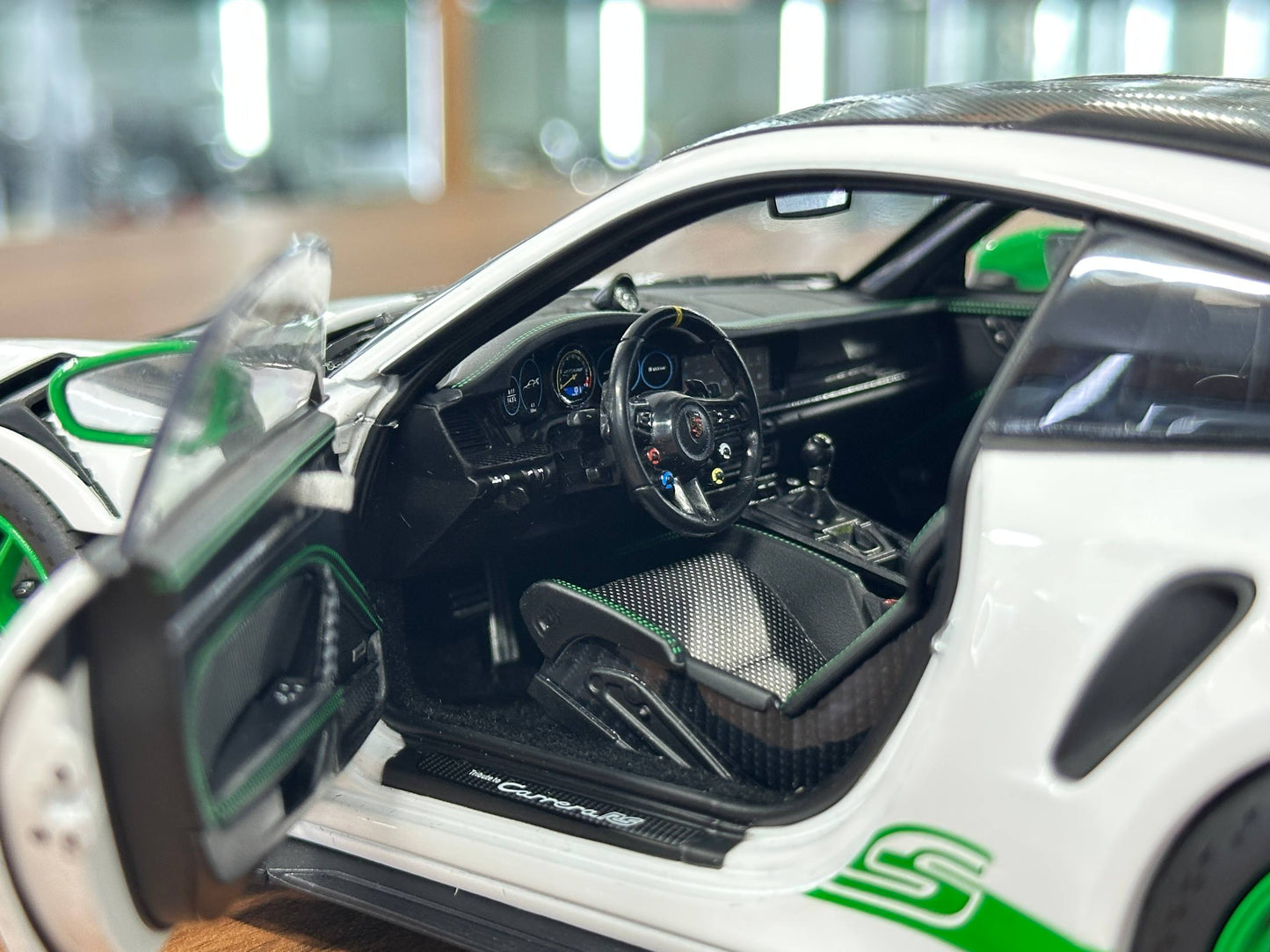 1:18 Diecast Model Norev Dealer Edition Porsche 911 GT3 RS Weissach Pack – Tribute to Carrera RS – White/Green – (Full Opening)