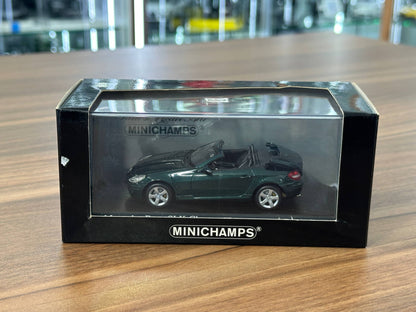 1/43 Diecast Model Minichamps Mercedes-Benz SLK Class 2004 in Green Metallic