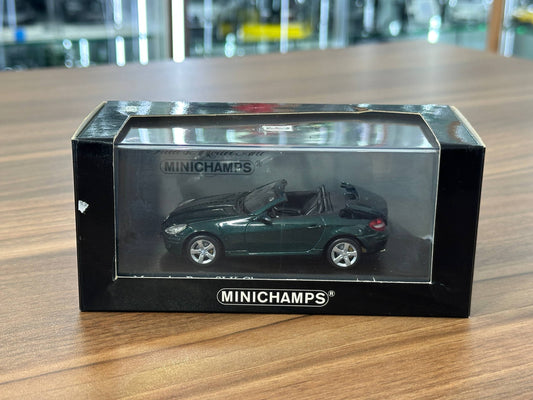 1/43 Diecast Model Minichamps Mercedes-Benz SLK Class 2004 in Green Metallic