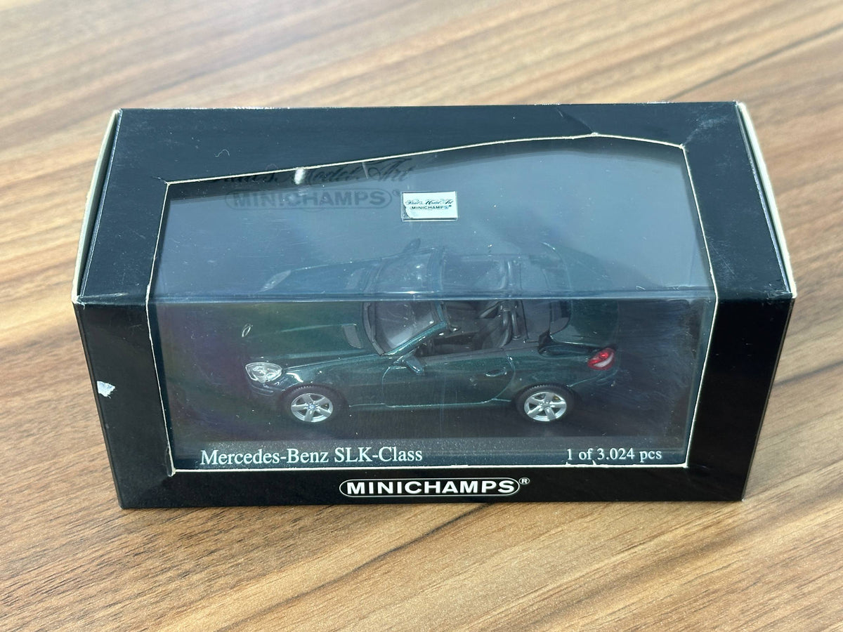 1/43 Diecast Model Minichamps Mercedes-Benz SLK Class 2004 in Green Metallic