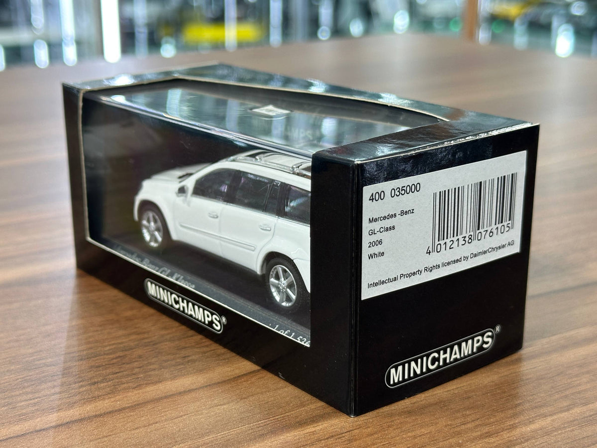 Minichamps Mercedes-Benz GL Class 2006 White - 1/43 Diecast Model