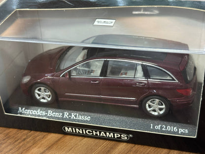 Minichamps Mercedes‑Benz R‑Class 2006 – Red Metallic – 1:43 Diecast Model