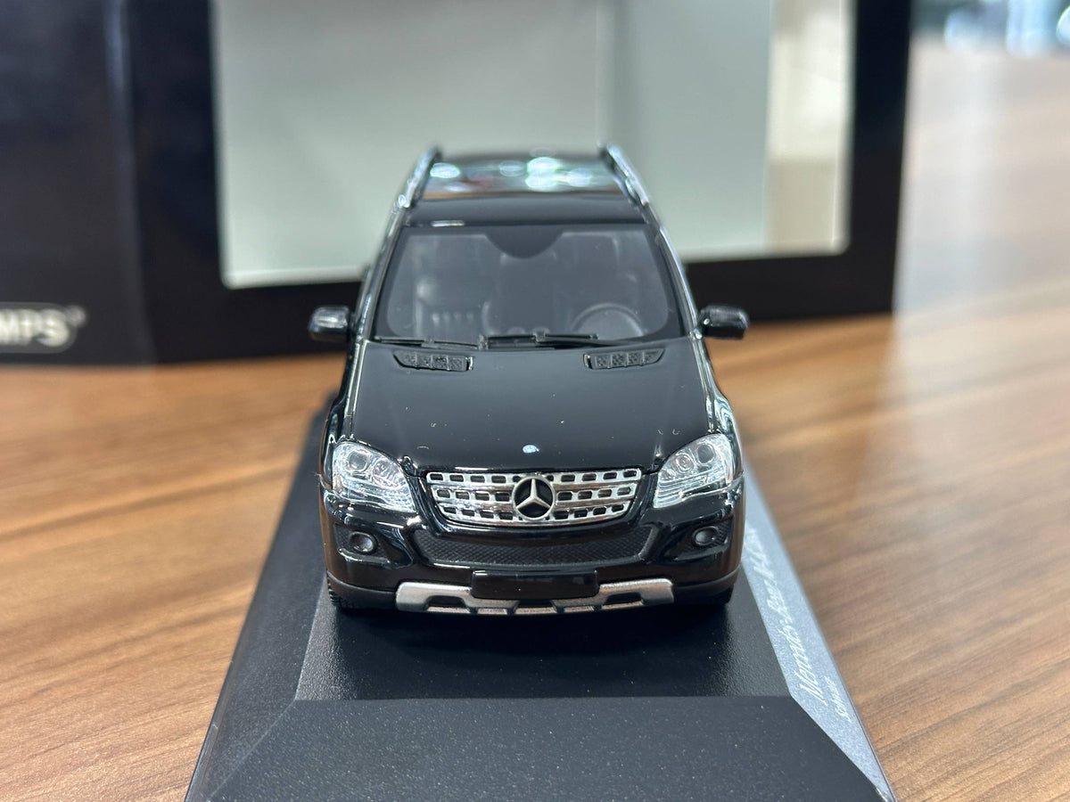 Minichamps Mercedes-Benz M Class Facelift 2008 Black - 1/43 Diecast Model