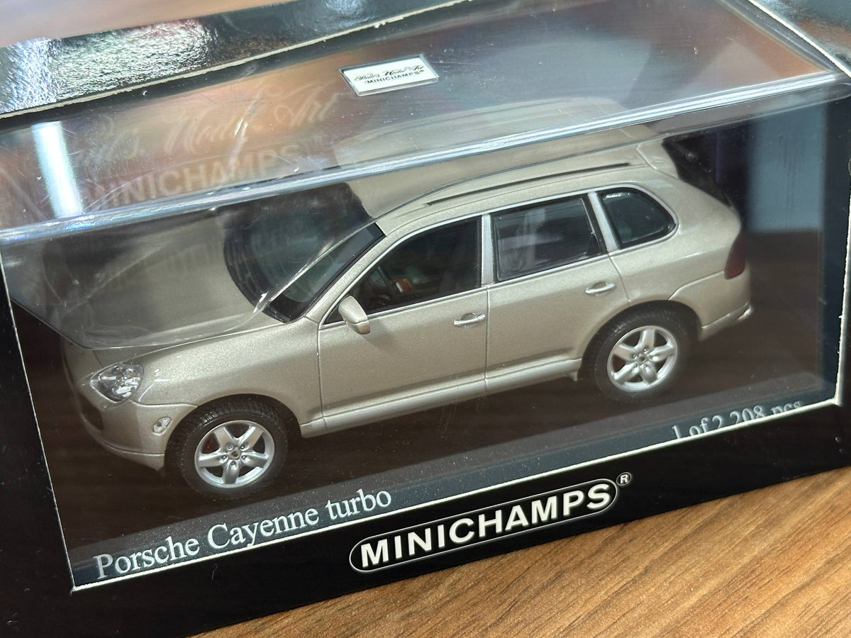 Minichamps Porsche Cayenne Turbo 2002 - Beige Metallic - 1/43 Diecast Model