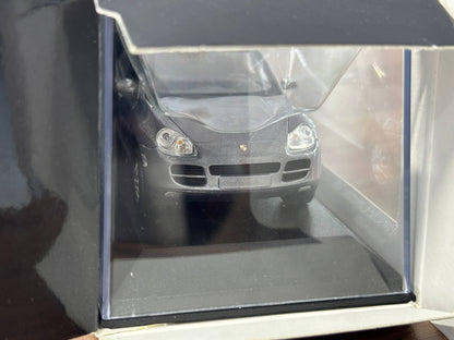 Minichamps Porsche Cayenne V6 2003 - Grey Metallic - 1/43 Diecast Model