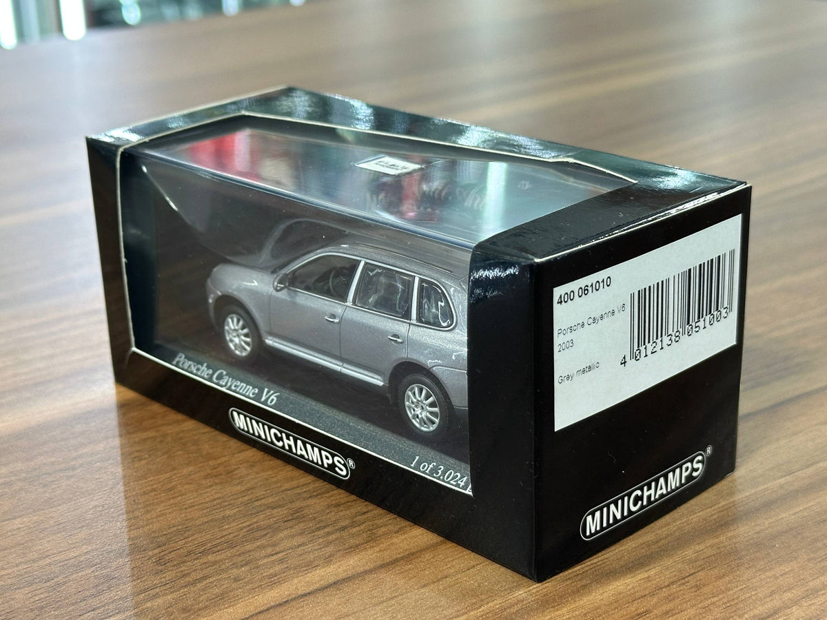 Minichamps Porsche Cayenne V6 2003 - Grey Metallic - 1/43 Diecast Model