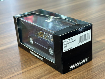 Minichamps Porsche Cayenne S 2002 Blue Metallic - 1/43 Diecast Model