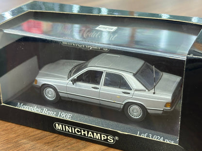 Minichamps Mercedes-Benz 190E 1984 silver - 1/43 Diecast Model