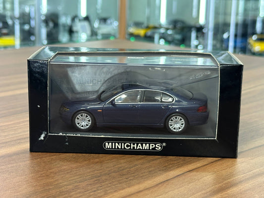 1/43 Diecast Model Minichamps BMW 7 Series 2001 in Blue Metallic