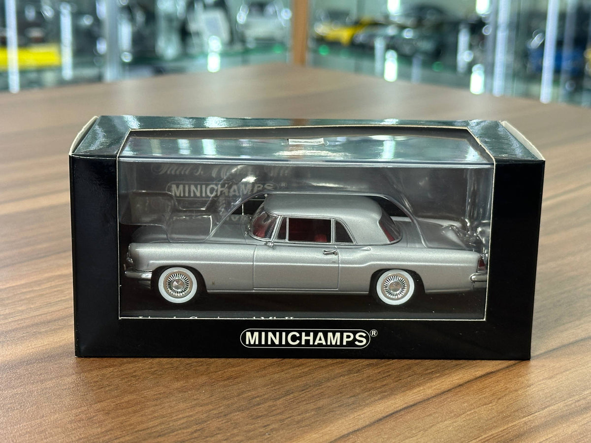1/43 Diecast Model Minichamps Lincoln Continental MK II 1956 in Silver