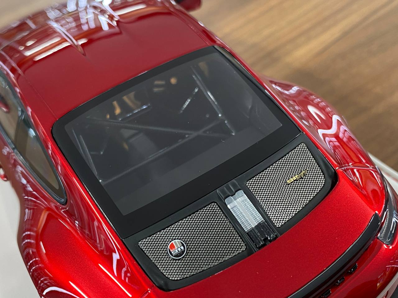 1/18 Resin IVY Models Porsche 911 S/T (992) Red / Gold rim Limited-20 pcs