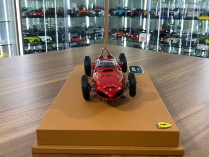 1/18 Resin CMC Models Ferrari Dino 156 F1 (Sharknose), 1961 Red Limited Edition