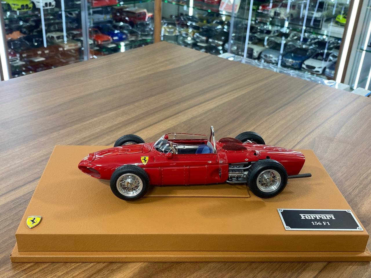 1/18 CMC Models Ferrari Dino 156 F1 (Sharknose), 1961 Red Limited