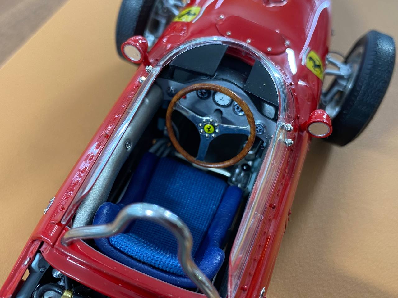 1/18 Resin CMC Models Ferrari Dino 156 F1 (Sharknose), 1961 Red Limited Edition