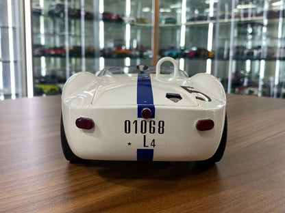 1/12 Diecast MINICHAMPS MASERATI - TIPO 61 (1960) #5 Limited Edition