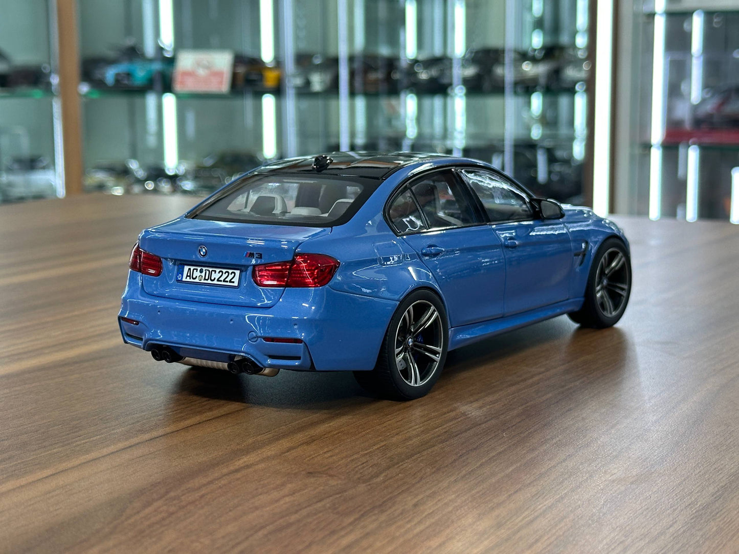 Norev Dealer Edition BMW M3 Competition (2017) – Marina Blue – 1:18 Diecast Model (Full Opening)