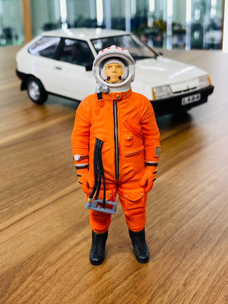 1/18 Scale Figure (Hand Made / Painted) Yuri Gagarin  Astronaut