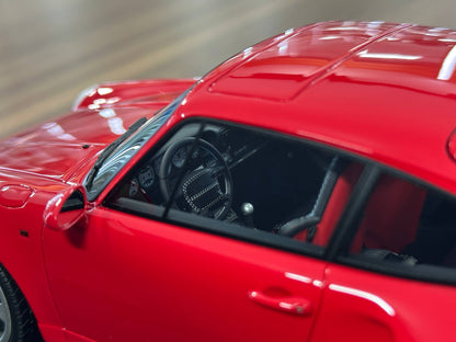 1/18 Resin Porsche 911 Turbo S – A&H Models (Guards Red)