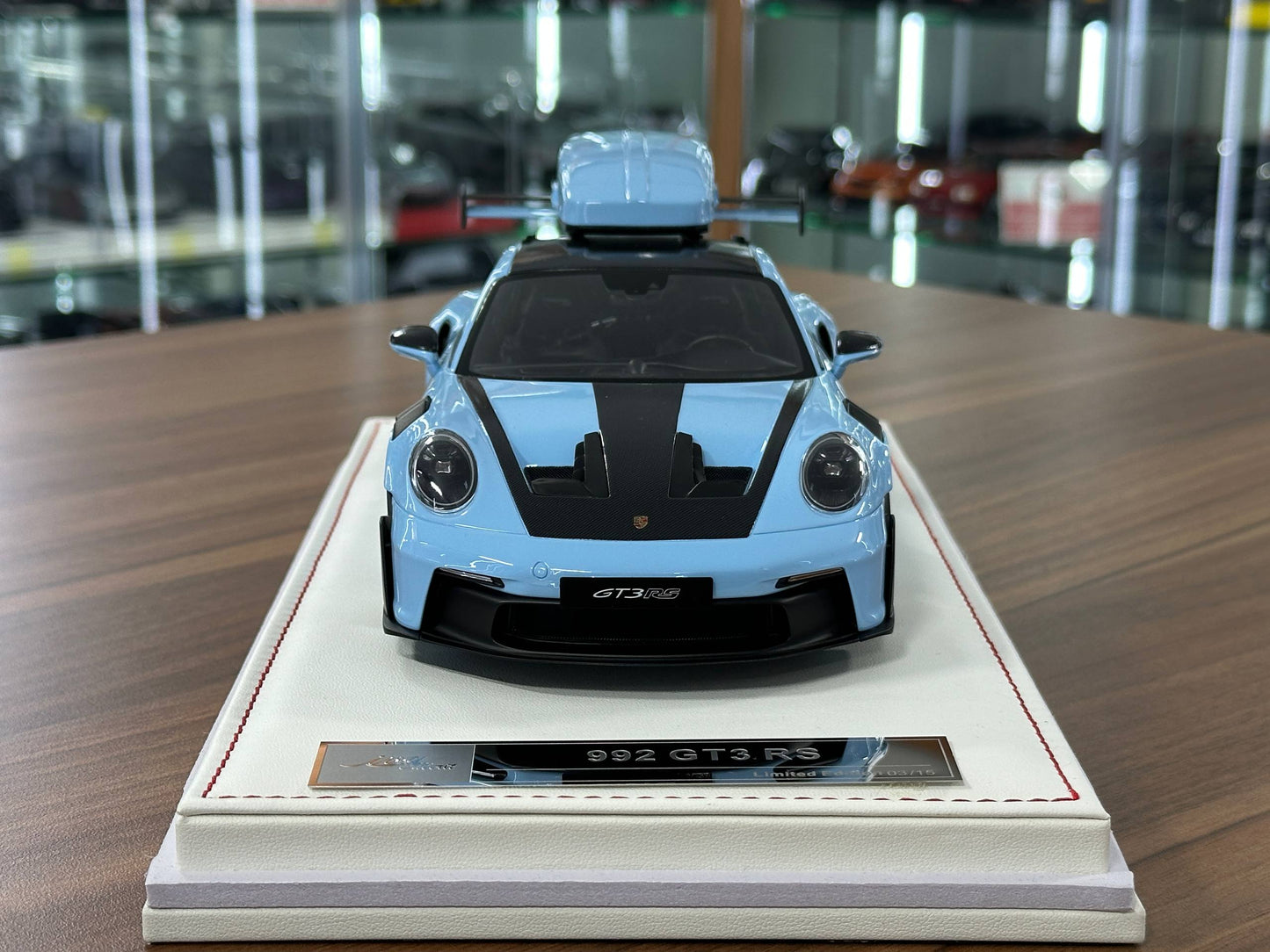 1:18 Resin Porsche 911 GT3 RS (992) – IVY Merit Models (Gulf Blue/White Livery)