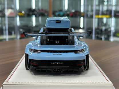 1/18 Resin Porsche 911 GT3 RS (992) – IVY Merit Models (Gulf Blue, Black Livery, Gold Wheels)