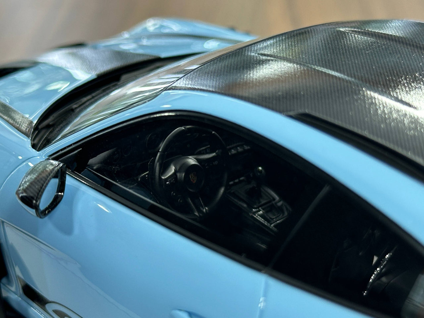 1/18 Resin Porsche 911 GT3 RS (992) – IVY Merit Models (Gulf Blue, Black Livery, Gold Wheels)