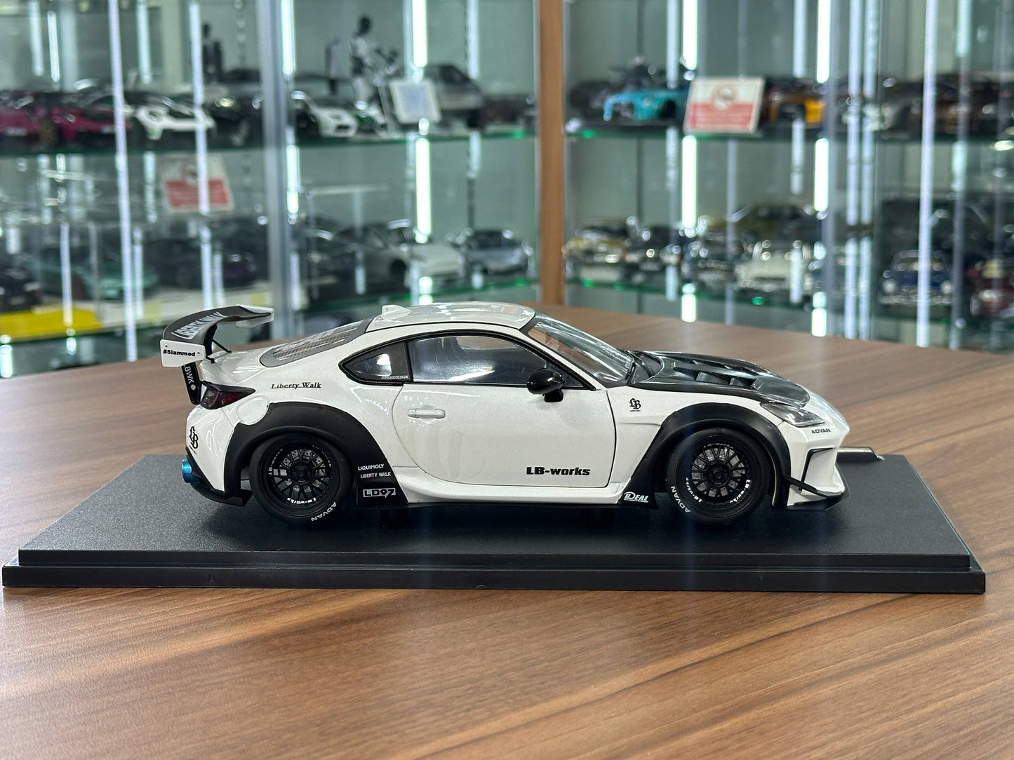 1/18 Diecast Solido Toyota GR86 LBWK BodyKit 2024 White