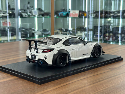 1/18 Diecast Solido Toyota GR86 LBWK BodyKit 2024 White