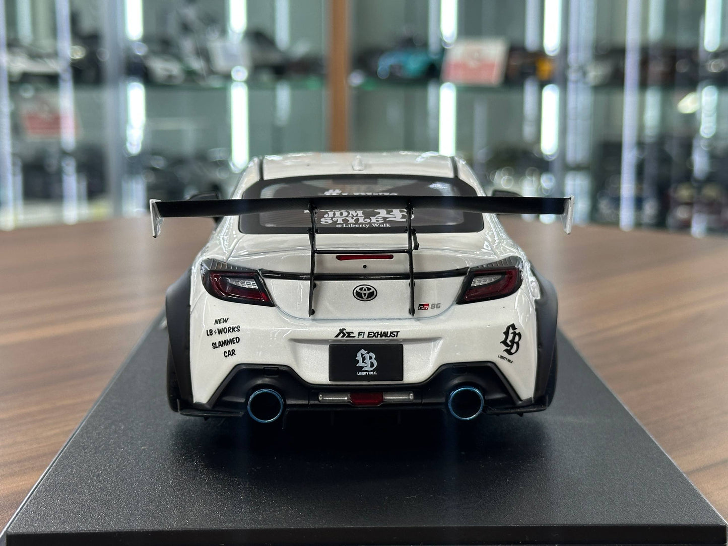 1/18 Diecast Solido Toyota GR86 LBWK BodyKit 2024 White