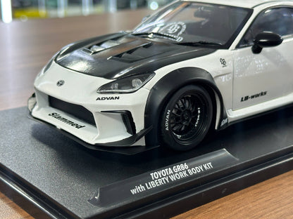 1/18 Diecast Solido Toyota GR86 LBWK BodyKit 2024 White