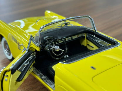 1/24 Diecast Model The Danbury Mint Ford Thunderbird Convertible (1955) – Yellow – (Full Opening, Limited Edition)