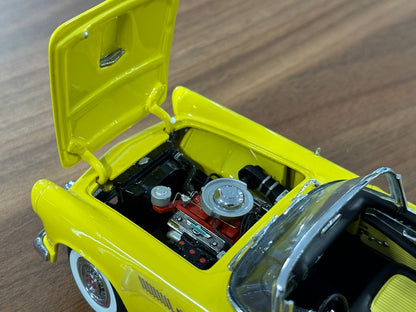 1/24 Diecast Model The Danbury Mint Ford Thunderbird Convertible (1955) – Yellow – (Full Opening, Limited Edition)