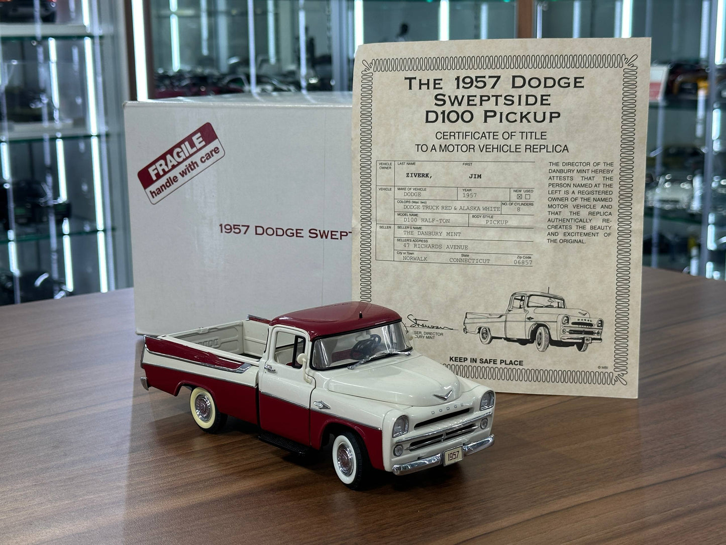 1/24 Diecast Danbury Mint Dodge Sweptside D100 Pickup Truck (1957) – Red & Beige (Full Opening, Limited Edition)