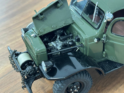 1/24 Diecast Dodge Power Wagon Pickup Truck 1946 – Army Green – Danbury Mint Limited Edition