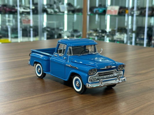 1/24 Diecast Chevrolet Apache 1958  Blue – Danbury Mint Limited Edition