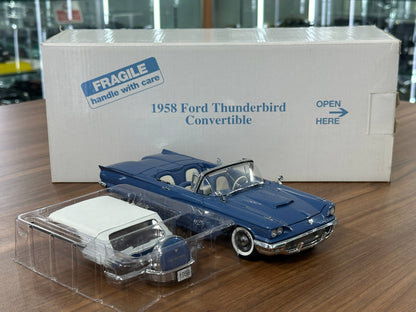 1/24 Diecast Ford Thunderbird Convertible 1958 Dark Green – Danbury Mint Limited Edition