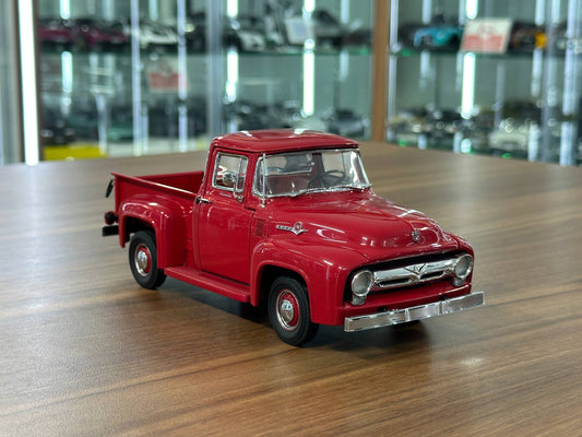 1/24 Diecast Danbury Mint Ford F?100 Pickup (1956) – Red – Limited Edition