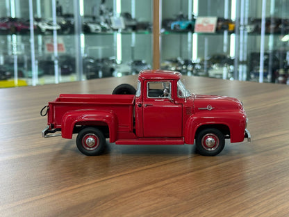 1/24 Diecast Danbury Mint Ford F?100 Pickup (1956) – Red – Limited Edition