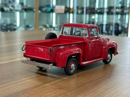 1/24 Diecast Danbury Mint Ford F?100 Pickup (1956) – Red – Limited Edition