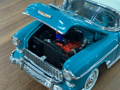 1:24 Diecast Chevrolet Nomad 1955 – Torquoise Cream – Danbury Mint Limited Edition