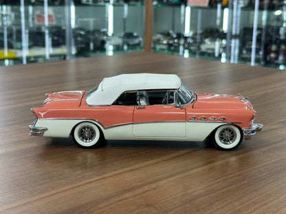 1/24 Diecast Buick Roadmaster Convertible (1956) – Salmon White – Danbury Mint Limited Edition