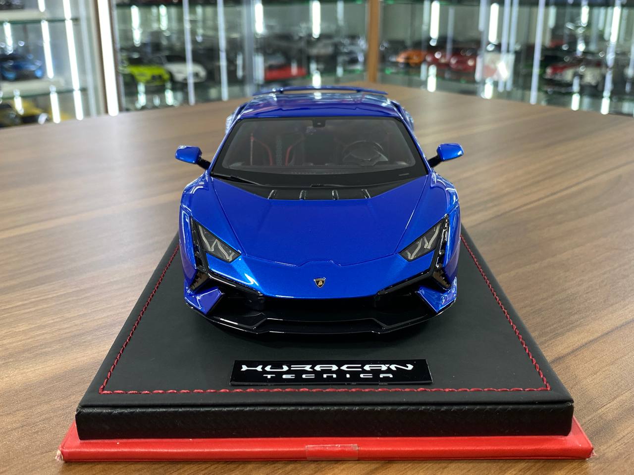 1/18 Resin Lamborghini Huracan Tecnica Blue by MR Collection Limited to 49 pcs