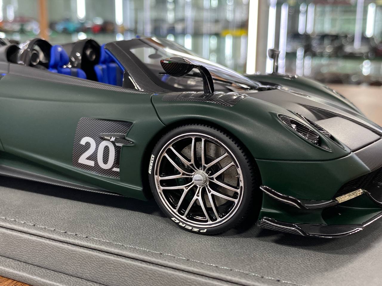 1/18 Diecast Pagani Zonda Huayra Green BBR Scale Model Car