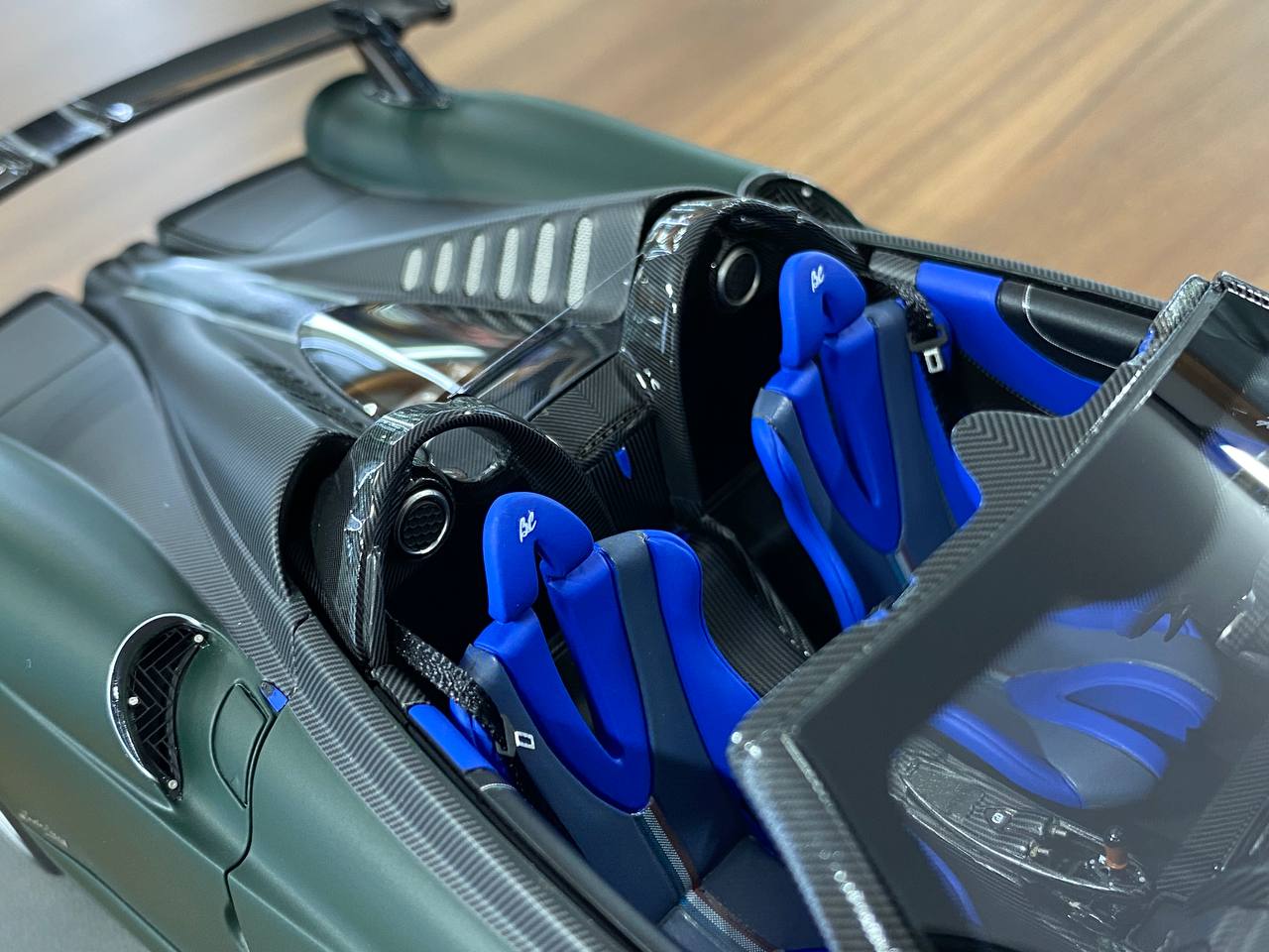 1/18 Diecast Pagani Zonda Huayra Green BBR Scale Model Car