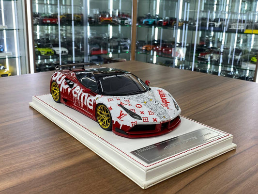 1:18 Resin Model Ferrari 488 GTB Novitec  – White/Rosso Corsa | Davis & Giovanni (Limited Edition of 50 – Dubai Exclusive)